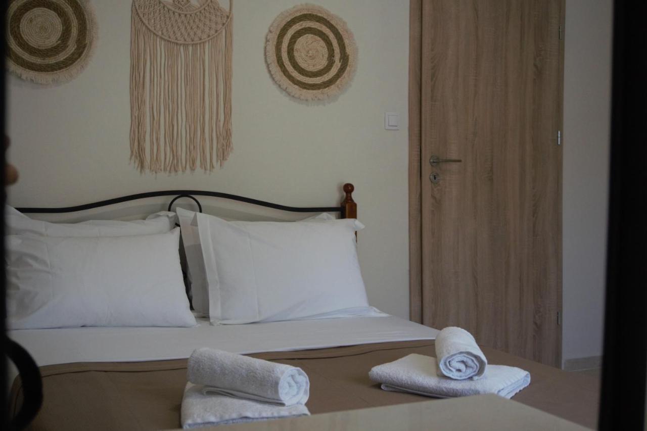 Atalia Apartment, Orne Crete Exterior photo